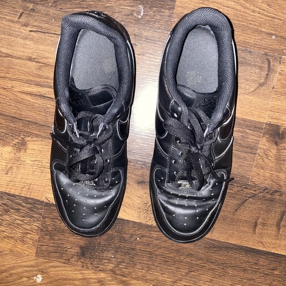 Nike Air Force 1 Low‎ Top Mens Size US 11 Sneakers Black on Black 315122-001 - Picture 2 of 8